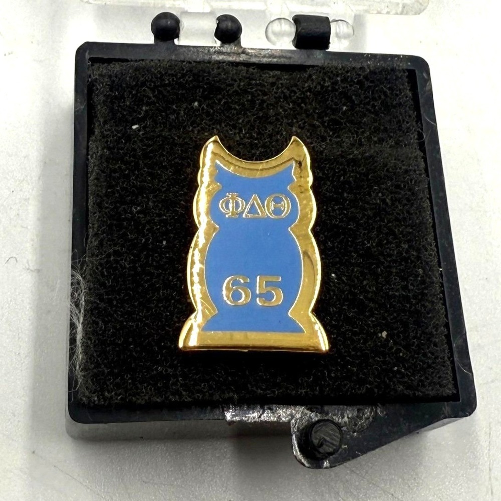 Vintage Phi Delta Theta Fraternity Pin Gold Tone Blue Enamel ΦΔΘ 65 Greek Life